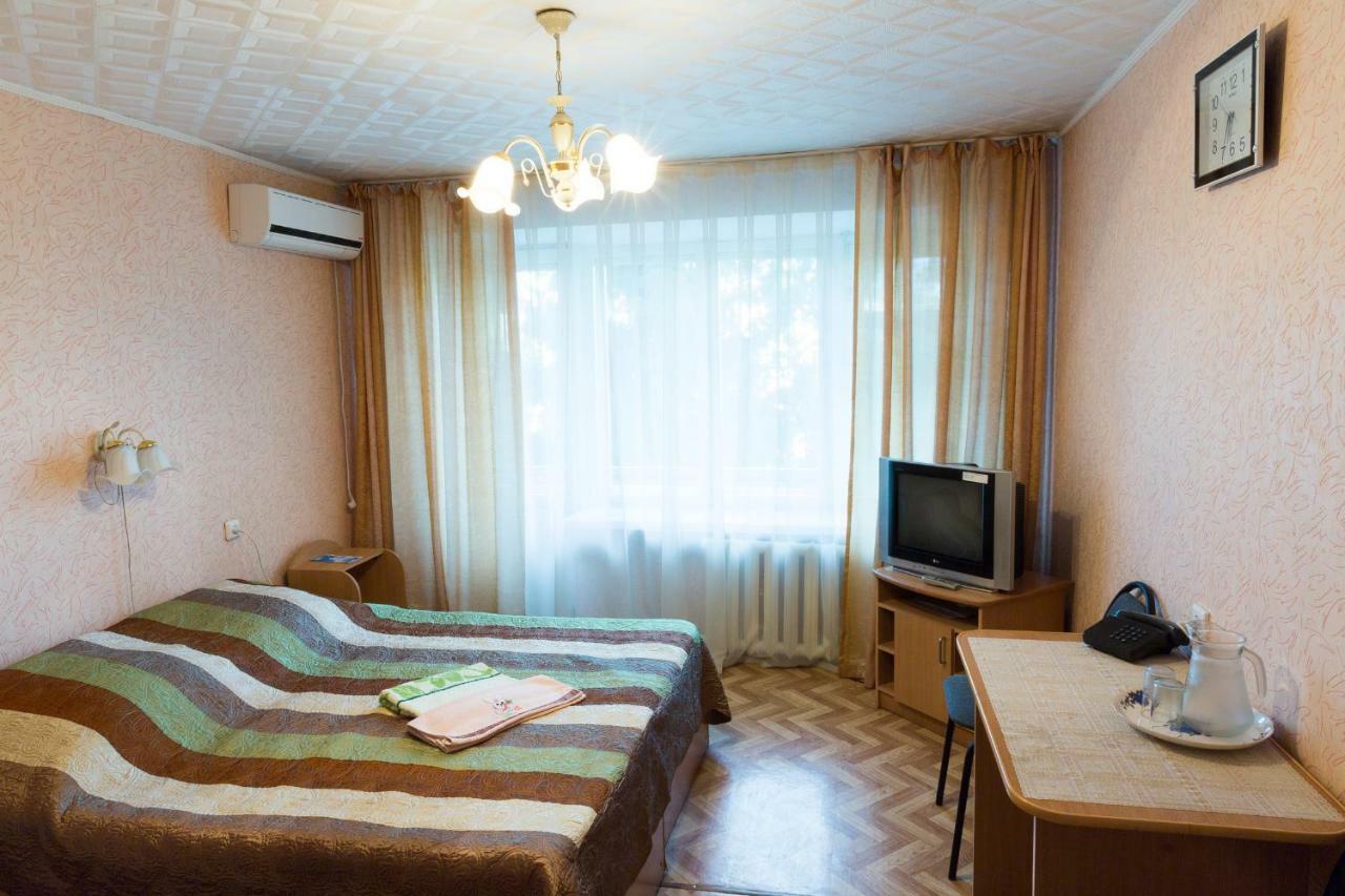 Tourist Hotel Ustʼ-Kamenogorsk Exterior foto